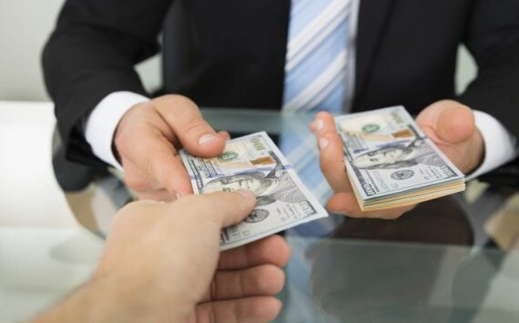 Портал EuroCredit предоставляет возможность получить кредит на максимально выгодных условиях