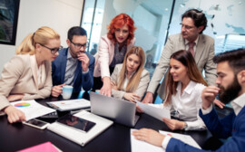 Приложение CashDay поможет решить проблему ведения CRM и повышения мотивации персонала