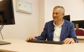 Александр Дрозденко поблагодарил волонтёров за работу в период пандемии коронавируса