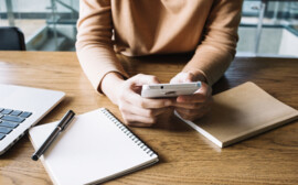 На платформе Leadhero.tech теперь доступна интеграция с Telegram на базе виджета Whatcrm от «Телфин»