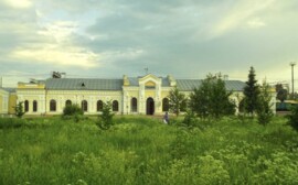 В Тихвине благоустроят привокзальный сквер за 17,5 млн‍