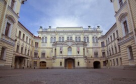 В Санкт-Петербурге флигели во дворах Капеллы отреставрируют за 39 млн рублей