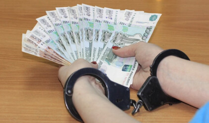 В Ленобласти для чиновников разработали план на случай взятки