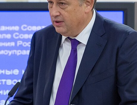 Александр Дрозденко оценил спортивный комплекс в Лужском районе