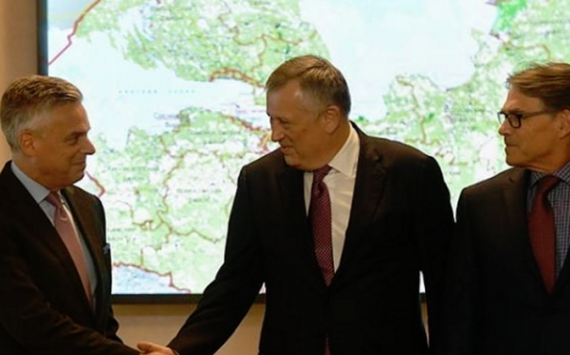 Александр Дрозденко рассказал министру из США об энергетике Ленобласти