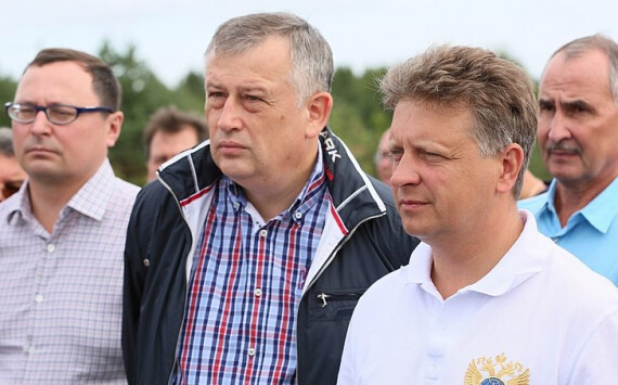 Губернатор Ленобласти в Гатчине выпил чаю с обманутыми дольщиками
