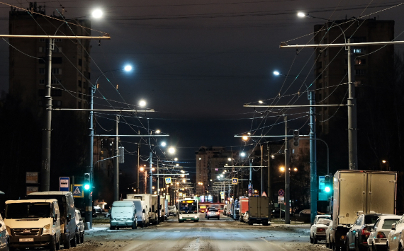 Будапештскую улицу осветили 350 светодиодных светильников