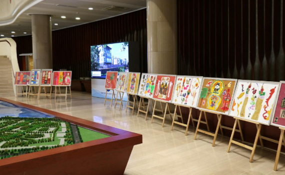 В «Балтийской жемчужине» открылась выставка детских рисунков