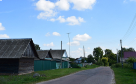 В Ленинградской области за счет федеральных средств обустроят села и деревни