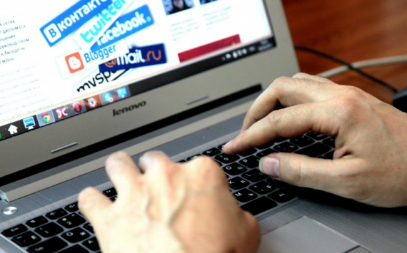 Приемные губернатора Ленобласти будут работать в социальных сетях
